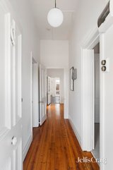 https://images.listonce.com.au/custom/160x/listings/128-gold-street-brunswick-vic-3056/072/01799072_img_16.jpg?NbAtDdgGHkA