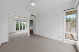 https://images.listonce.com.au/custom/160x/listings/128-graham-street-port-melbourne-vic-3207/412/01780412_img_07.jpg?aqxdDIQ2COE