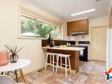 https://images.listonce.com.au/custom/160x/listings/128-manchester-road-mooroolbark-vic-3138/830/01524830_img_06.jpg?4UoqWz1CL-w