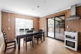 https://images.listonce.com.au/custom/160x/listings/128-railway-avenue-ringwood-east-vic-3135/991/01735991_img_05.jpg?dugkZAJOldA
