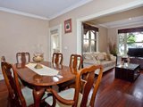 https://images.listonce.com.au/custom/160x/listings/128-tennyson-street-essendon-vic-3040/560/00847560_img_07.jpg?8J67AC1XiYc