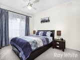 https://images.listonce.com.au/custom/160x/listings/1280-lawrence-road-mount-waverley-vic-3149/902/01658902_img_06.jpg?Mj0QRA9ABhg