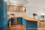 https://images.listonce.com.au/custom/160x/listings/129-albert-street-port-melbourne-vic-3207/353/01794353_img_04.jpg?FDXsI0DaOfA