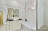 https://images.listonce.com.au/custom/160x/listings/129-cypress-avenue-glen-waverley-vic-3150/856/01979856_img_07.jpg?7E-gCQbNVS0