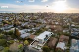 https://images.listonce.com.au/custom/160x/listings/129-derby-street-kew-vic-3101/551/01814551_img_30.jpg?v_GgnSxPCvM