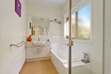 https://images.listonce.com.au/custom/160x/listings/129-douglas-street-ashwood-vic-3147/367/00094367_img_06.jpg?ty-jUzNGCQY