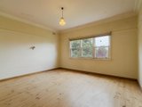 https://images.listonce.com.au/custom/160x/listings/129-duke-street-castlemaine-vic-3450/372/00616372_img_06.jpg?oe8vnT3LrnM