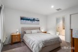 https://images.listonce.com.au/custom/160x/listings/129-lynne-street-donvale-vic-3111/937/01880937_img_08.jpg?orpyulwQqTE