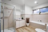 https://images.listonce.com.au/custom/160x/listings/129-lynne-street-donvale-vic-3111/937/01880937_img_09.jpg?EzjoI8reBOI