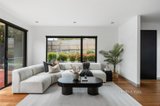 https://images.listonce.com.au/custom/160x/listings/129-para-road-lower-plenty-vic-3093/553/01720553_img_02.jpg?NGnkP6A0dTc