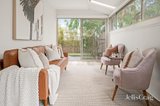 https://images.listonce.com.au/custom/160x/listings/129-vincent-street-edithvale-vic-3196/123/01769123_img_07.jpg?hqsHZS1L77E