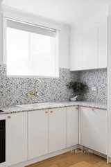 https://images.listonce.com.au/custom/160x/listings/1293-tinning-street-brunswick-vic-3056/205/01326205_img_05.jpg?ZanJi8N_XxY