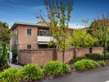 https://images.listonce.com.au/custom/160x/listings/1294-liddiard-street-hawthorn-vic-3122/772/01684772_img_09.jpg?gJAJ3VjIOHk