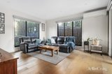https://images.listonce.com.au/custom/160x/listings/1294-waiora-road-macleod-vic-3085/293/01766293_img_08.jpg?tugCKCPhrS8