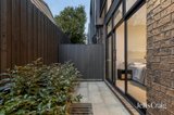 https://images.listonce.com.au/custom/160x/listings/1295-darebin-street-heidelberg-vic-3084/882/01915882_img_07.jpg?VxhLS_KYoSY