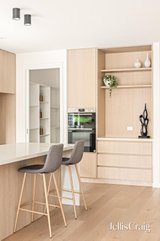 https://images.listonce.com.au/custom/160x/listings/12a-acacia-avenue-mentone-vic-3194/708/01914708_img_06.jpg?6YFSh9JoqwA