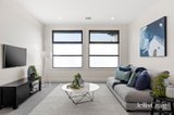 https://images.listonce.com.au/custom/160x/listings/12a-avocet-street-doncaster-east-vic-3109/022/01934022_img_11.jpg?XgyjFaY_nZs