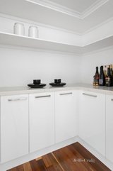 https://images.listonce.com.au/custom/160x/listings/12a-flinders-street-bulleen-vic-3105/937/01573937_img_08.jpg?n6JghmEMMa0