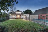 https://images.listonce.com.au/custom/160x/listings/12a-stanhope-grove-camberwell-vic-3124/716/01238716_img_03.jpg?wPYBYxuDmOk