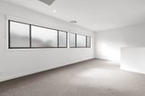 https://images.listonce.com.au/custom/160x/listings/12a-thurloo-drive-safety-beach-vic-3936/599/01719599_img_07.jpg?HdiMAibzdCU