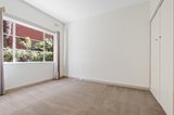https://images.listonce.com.au/custom/160x/listings/12a59-queens-road-melbourne-vic-3004/470/01780470_img_04.jpg?K35d5_U0n_w
