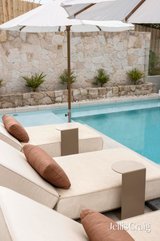 https://images.listonce.com.au/custom/160x/listings/13-15-granard-avenue-park-orchards-vic-3114/479/01915479_img_19.jpg?J9fu2AaTgFE