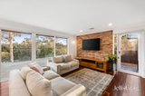 https://images.listonce.com.au/custom/160x/listings/13-15-waterview-court-croydon-hills-vic-3136/443/01973443_img_07.jpg?_SIgyTQNE7k