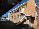 https://images.listonce.com.au/custom/160x/listings/13-21-mostyn-street-castlemaine-vic-3450/571/01485571_img_10.jpg?3hgd7dkO_Bk