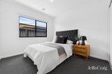 https://images.listonce.com.au/custom/160x/listings/13-adrianus-street-alfredton-vic-3350/479/01830479_img_12.jpg?t4JvUK2TTzQ