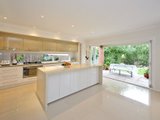 https://images.listonce.com.au/custom/160x/listings/13-agnes-street-mont-albert-vic-3127/717/01743717_img_04.jpg?qu6qA9U9zIw