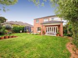 https://images.listonce.com.au/custom/160x/listings/13-agnes-street-mont-albert-vic-3127/717/01743717_img_16.jpg?X2um6qVRK4A