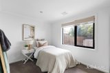 https://images.listonce.com.au/custom/160x/listings/13-anthony-close-lower-plenty-vic-3093/876/01807876_img_13.jpg?8onWdmMvMrk