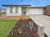 https://images.listonce.com.au/custom/160x/listings/13-ashfield-drive-charlemont-vic-3217/126/01908126_img_13.jpg?dOZjP9oreqY