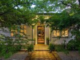 https://images.listonce.com.au/custom/160x/listings/13-austin-street-newtown-vic-3220/669/01699669_img_02.jpg?uc0RdT7nx00