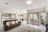 https://images.listonce.com.au/custom/160x/listings/13-avendon-boulevard-glen-waverley-vic-3150/925/00562925_img_07.jpg?rh7IiA_qXGg