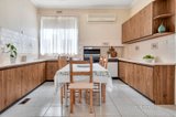 https://images.listonce.com.au/custom/160x/listings/13-balmoral-avenue-pascoe-vale-south-vic-3044/686/01726686_img_06.jpg?IER5Z1YM0H8