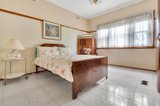 https://images.listonce.com.au/custom/160x/listings/13-balmoral-avenue-pascoe-vale-south-vic-3044/686/01726686_img_09.jpg?R7XSPxzFy6M