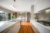 https://images.listonce.com.au/custom/160x/listings/13-bellington-drive-alfredton-vic-3350/092/01565092_img_05.jpg?xgZt-HyXt00