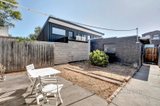 https://images.listonce.com.au/custom/160x/listings/13-blair-street-brunswick-vic-3056/400/01632400_img_11.jpg?oikd6WRsnL4