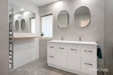 https://images.listonce.com.au/custom/160x/listings/13-bordeaux-street-doncaster-vic-3108/806/01769806_img_09.jpg?UsGW7PvUFp4
