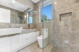 https://images.listonce.com.au/custom/160x/listings/13-boriska-court-glen-waverley-vic-3150/186/01660186_img_08.jpg?R64CQIkLoBE