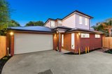 https://images.listonce.com.au/custom/160x/listings/13-boriska-court-glen-waverley-vic-3150/186/01660186_img_14.jpg?JrOse74wREw