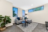 https://images.listonce.com.au/custom/160x/listings/13-boriska-court-glen-waverley-vic-3150/186/01660186_img_19.jpg?YXlh0ffHyUI