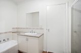 https://images.listonce.com.au/custom/160x/listings/13-bracknell-court-lara-vic-3212/745/01699745_img_06.jpg?Fty_WrRMLB0