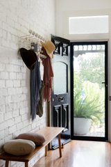 https://images.listonce.com.au/custom/160x/listings/13-brooke-street-northcote-vic-3070/932/00776932_img_09.jpg?b85jSpNi13E