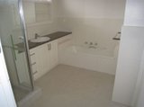 https://images.listonce.com.au/custom/160x/listings/13-byron-street-canterbury-vic-3126/631/01875631_img_07.jpg?bDpTm417PN8
