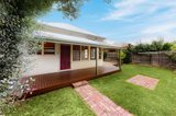 https://images.listonce.com.au/custom/160x/listings/13-byron-street-moonee-ponds-vic-3039/922/01839922_img_05.jpg?L20O2CLBVwI