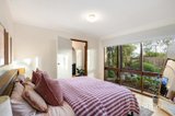 https://images.listonce.com.au/custom/160x/listings/13-campbell-road-briar-hill-vic-3088/240/01943240_img_06.jpg?Rgg-qJN7w8E