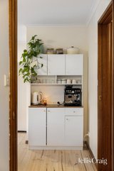 https://images.listonce.com.au/custom/160x/listings/13-campbell-road-briar-hill-vic-3088/240/01943240_img_10.jpg?o8y9qMl0mtg