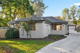 https://images.listonce.com.au/custom/160x/listings/13-carlyle-street-croydon-vic-3136/201/01928201_img_01.jpg?fi6XlgRsLic